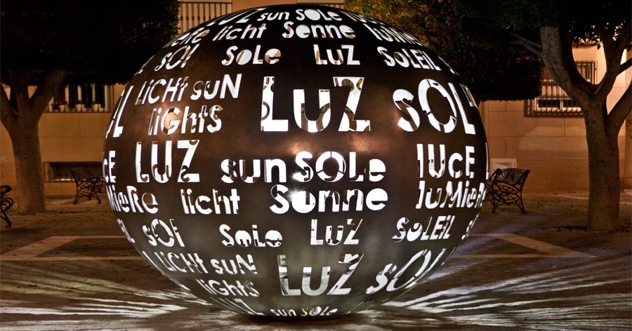 Light and Sun Sculpture in Careaga Square. Almería. 2011.