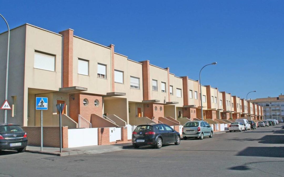 Project and Direction of 46 Houses in Huércal de Almería (Almería) 1999