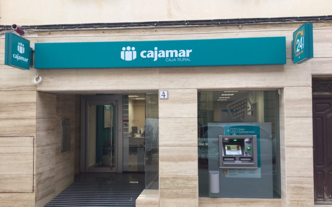 Cajamar Office in Pinoso. Alicante. 2016.