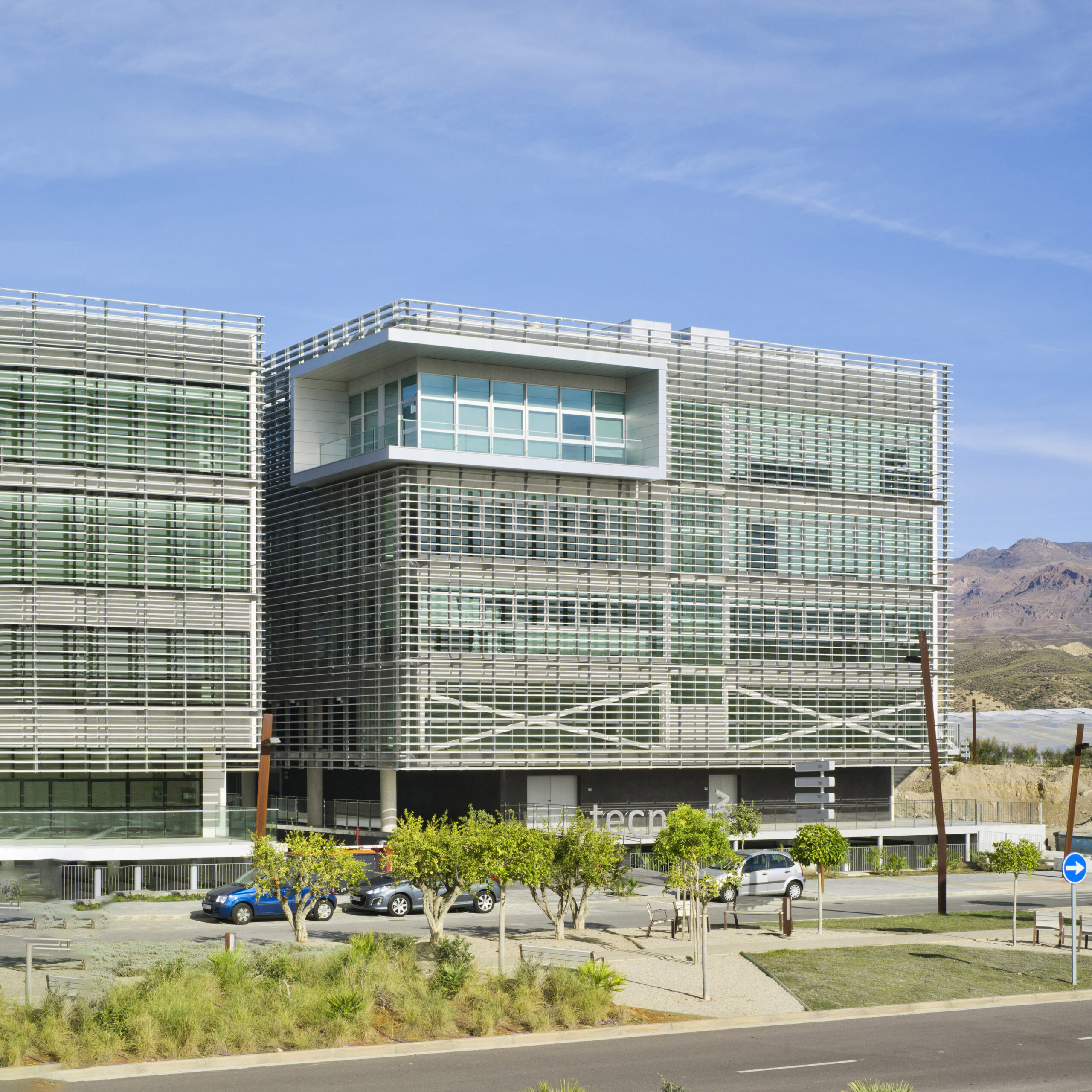 Project and Construction Management Building TECNOVA (Almería) 2009