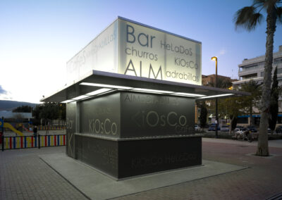 Proyecto y Dirección de Obra de Kioscos en las Almadrabillas (Almería) 2008