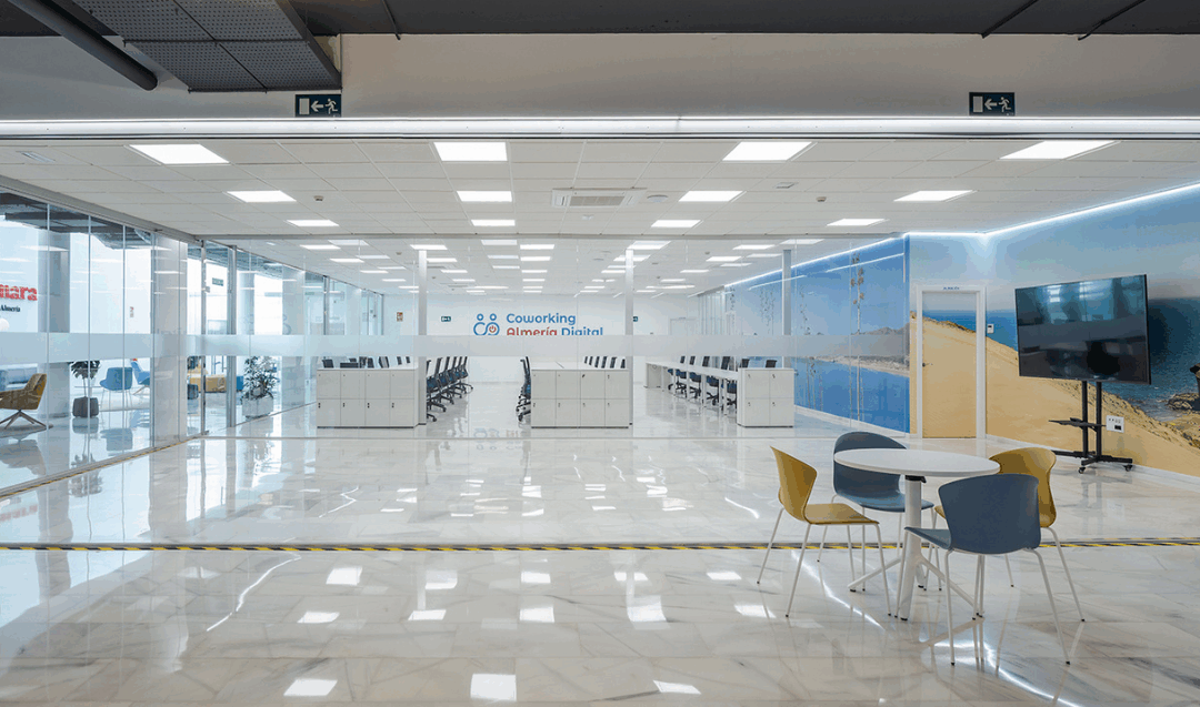 Un espacio multifuncional con Dekton Eter como protagonista